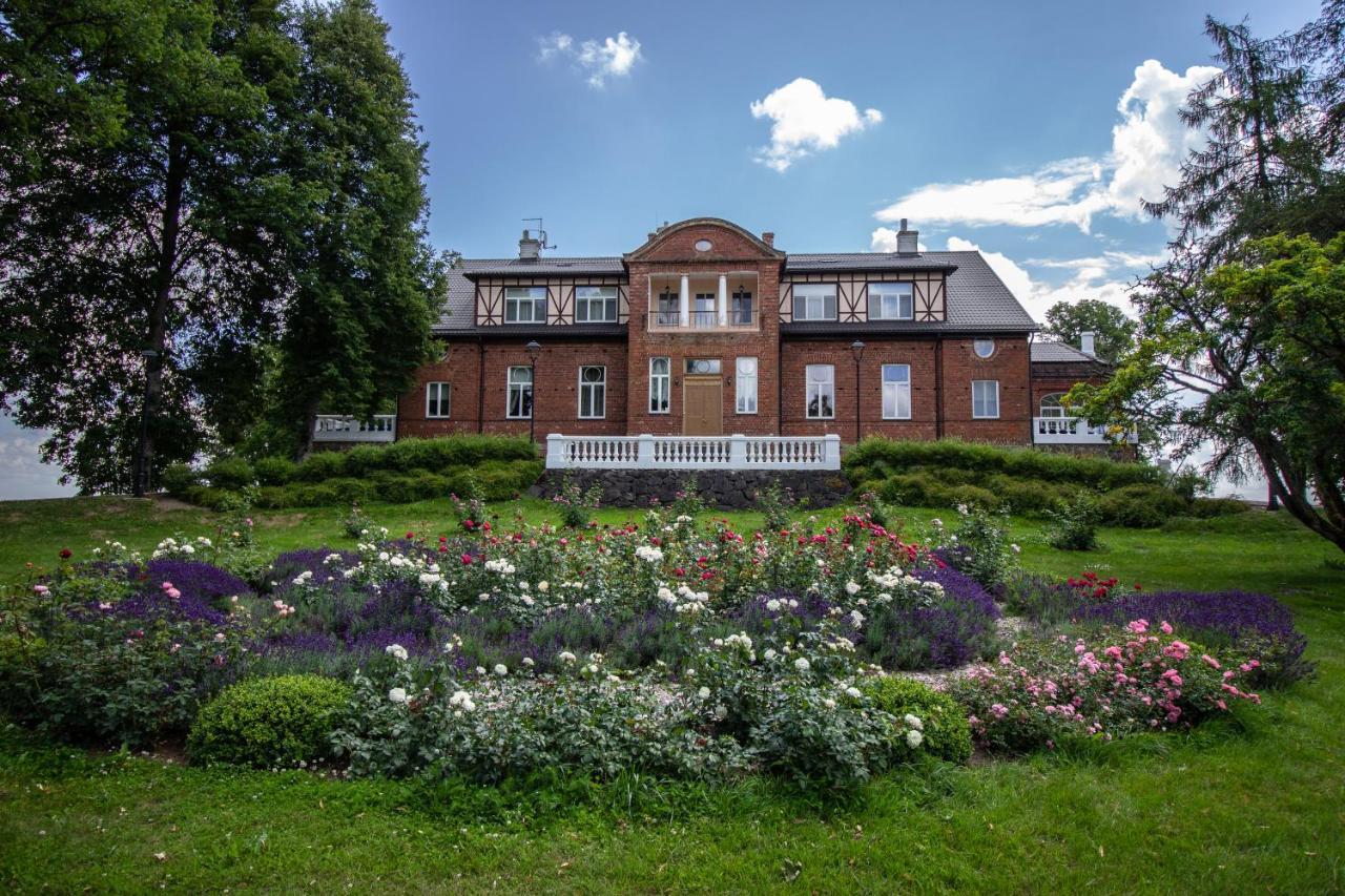 Piena Muiza - Berghof Hotel & Spa Sieksate Eksteriør bilde