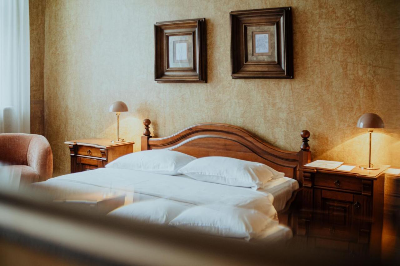 Piena Muiza - Berghof Hotel & Spa Sieksate Eksteriør bilde