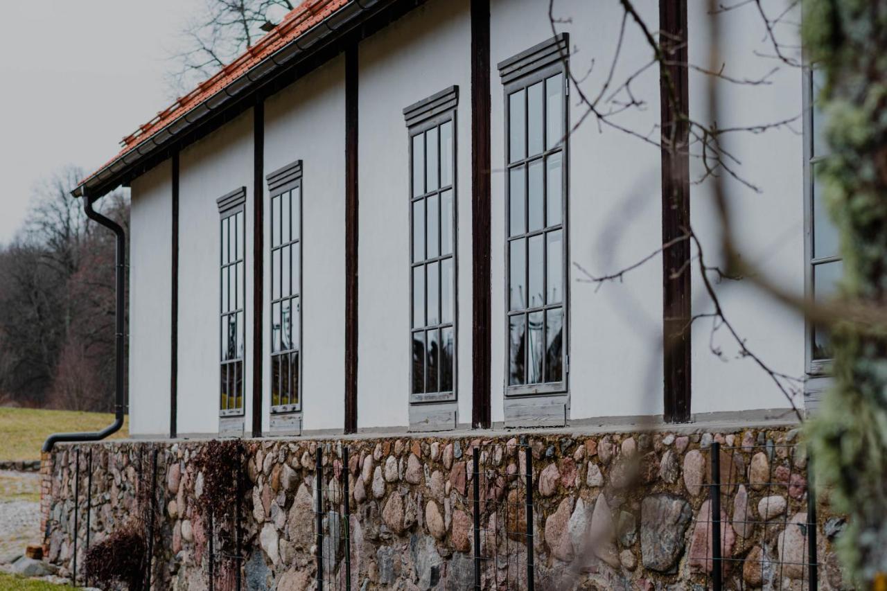 Piena Muiza - Berghof Hotel & Spa Sieksate Eksteriør bilde